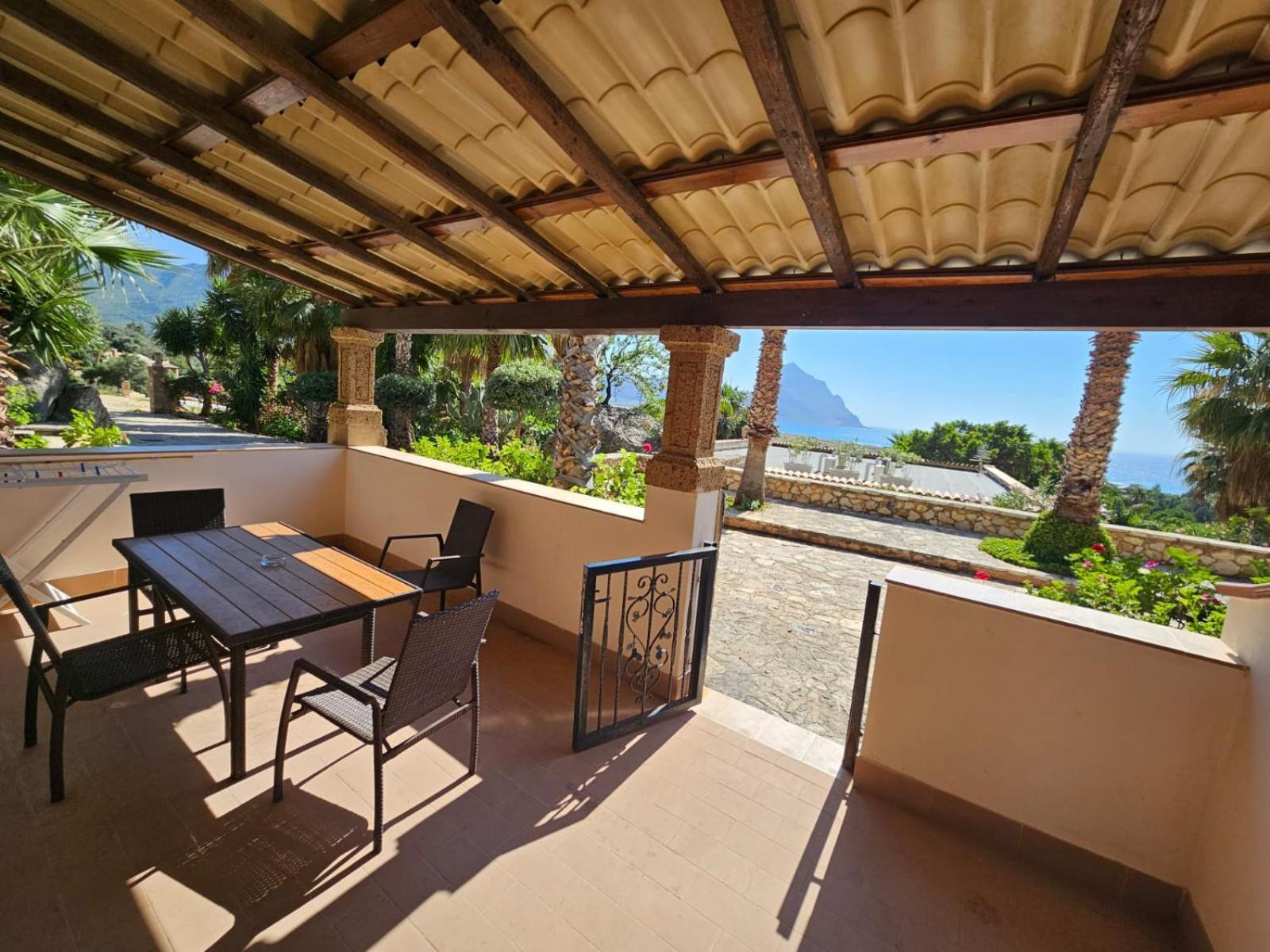 Cala Dell'Arena Acomodação com café da manhã Macari Exterior foto